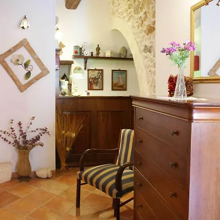 Magnolia Panzió *